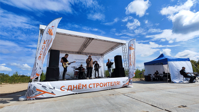 <span style="font-weight: bold;">Сцена 6м*4м*0,6м: 24м²</span>